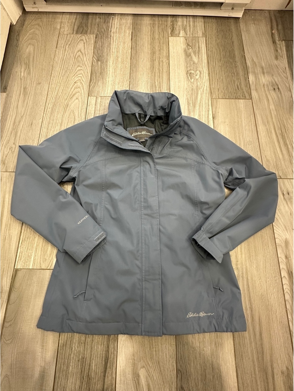 Eddie Bauer Women's Small Gray Waterproof Jacket